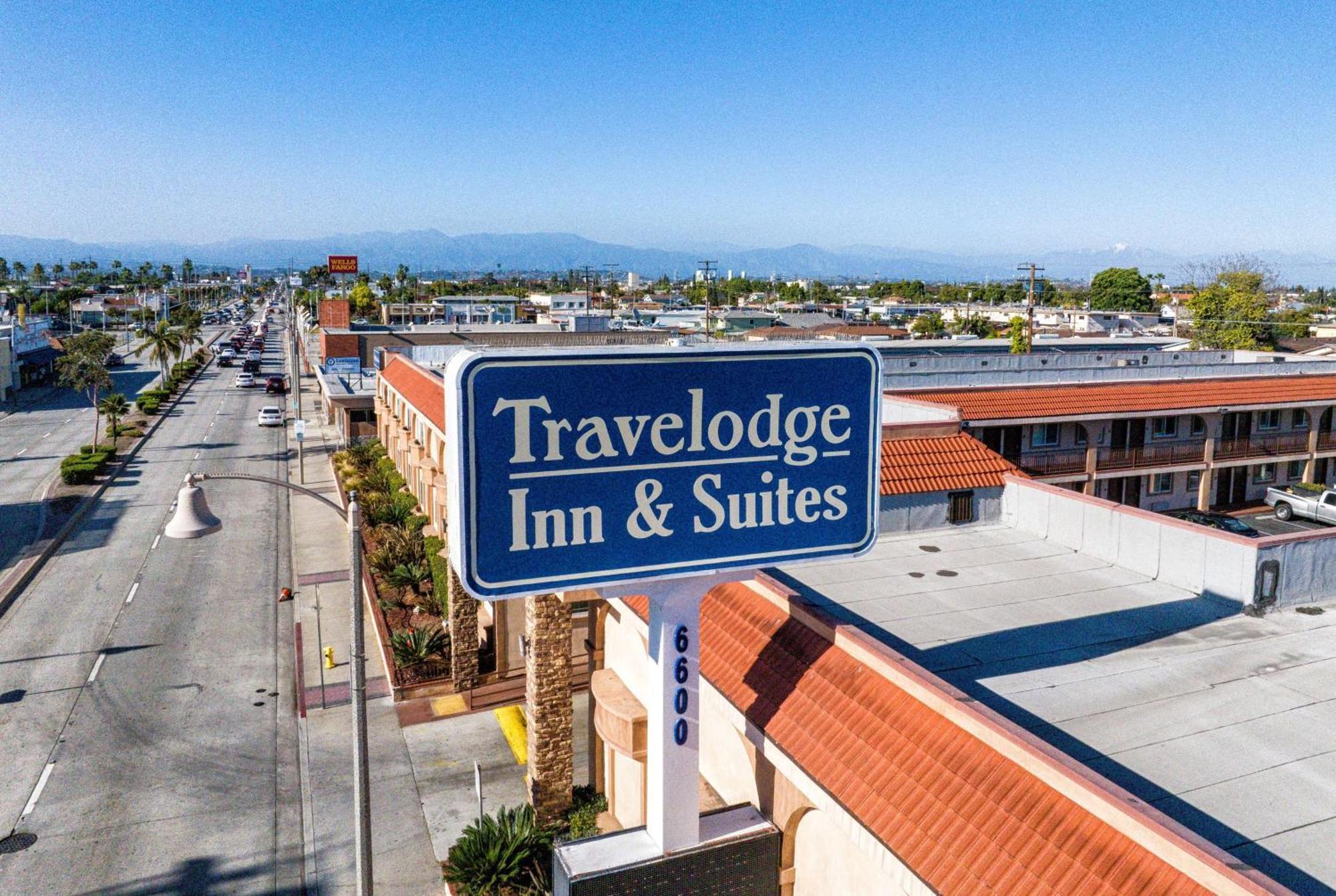 Travelodge Inn & Suites By Wyndham Bell Los Angeles Area Exterior photo